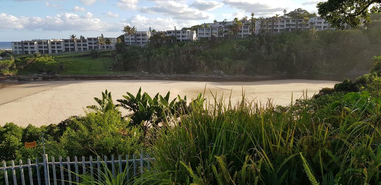 Aride 4 Awesome View Of Uvongo Main Swimming Beach From Communal Braai Area Margate Exterior foto